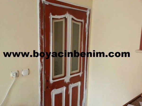 Koyu Renk Kapı Nasıl Boyanır